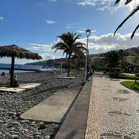 Bed & Breakfast 02- Double With Private Bath Santa Cruz (Madeira)