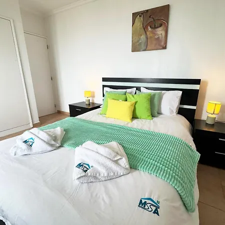 02- Double With Private Bath Bed & Breakfast 3*